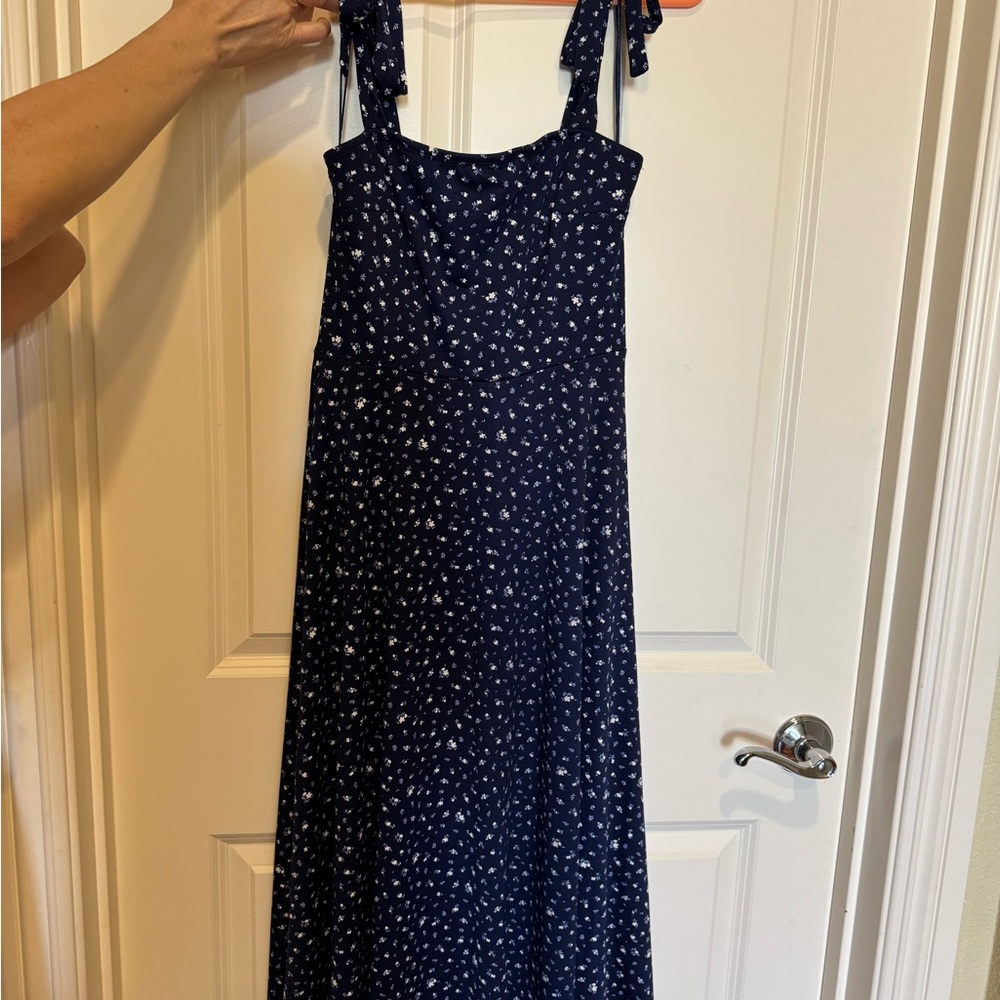Francesca's Collections Navy Midi Dress